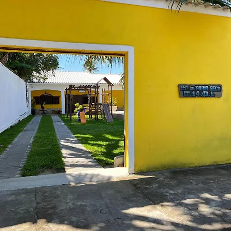 Casa Por Do Sol Amarelo Araruama Exterior photo